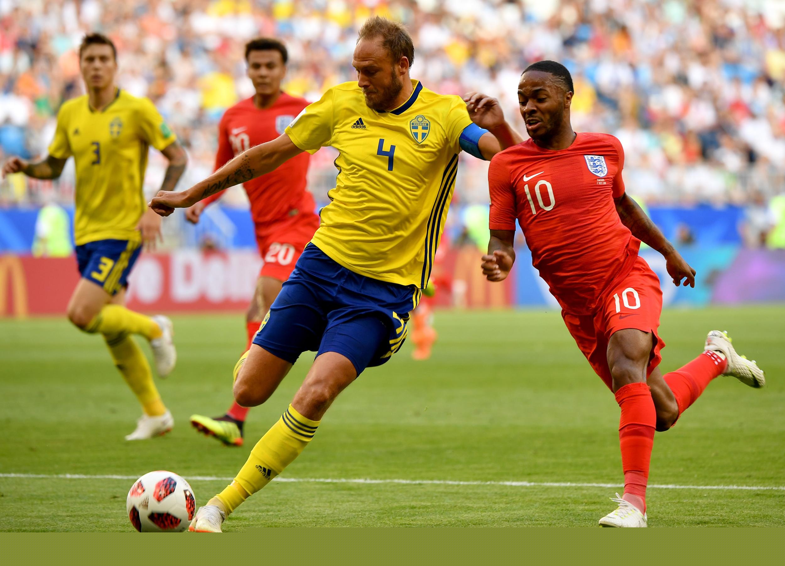 意天空：迪乌夫在国米逐渐展现影响力，或成邓弗里斯合适替补（意天空：迪乌夫在国米愈发抢眼，有望成为邓弗里斯理想替补）