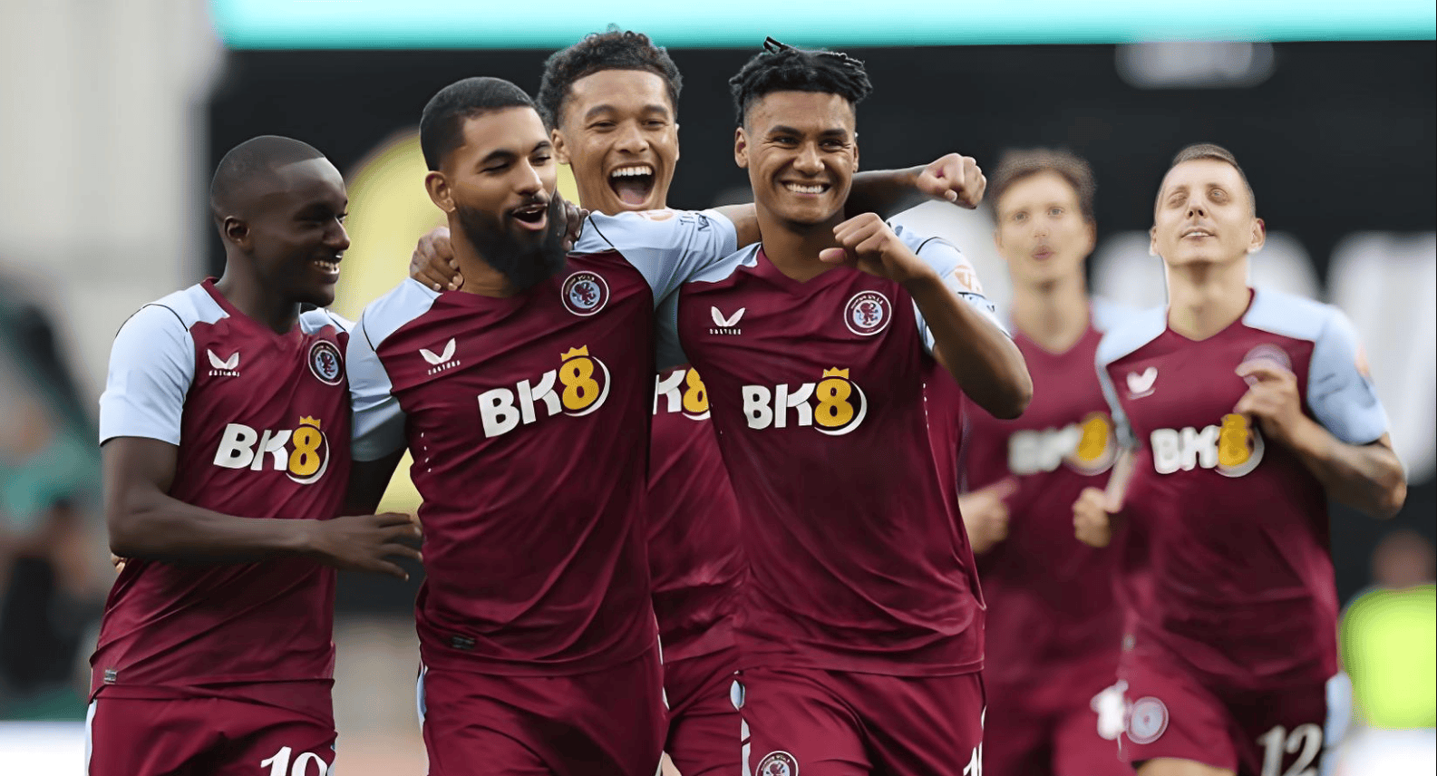 意媒：罗马瞄准齐尔克泽和弗伦德鲁普，计划冬窗补强锋线中场（意媒：罗马相中齐尔克泽与弗伦德鲁普，冬窗拟补强锋线与中场）