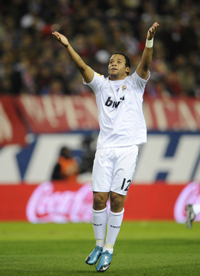 半岛晨报：中足联不作为，中超倒数第二轮不同时开球影响公平