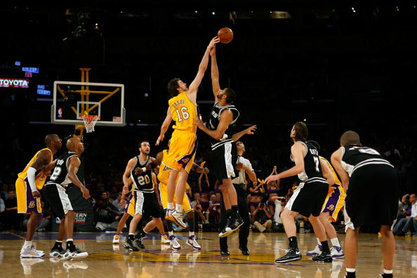 主帅赛后表态耐人寻味（主帅赛后言论意味深长）