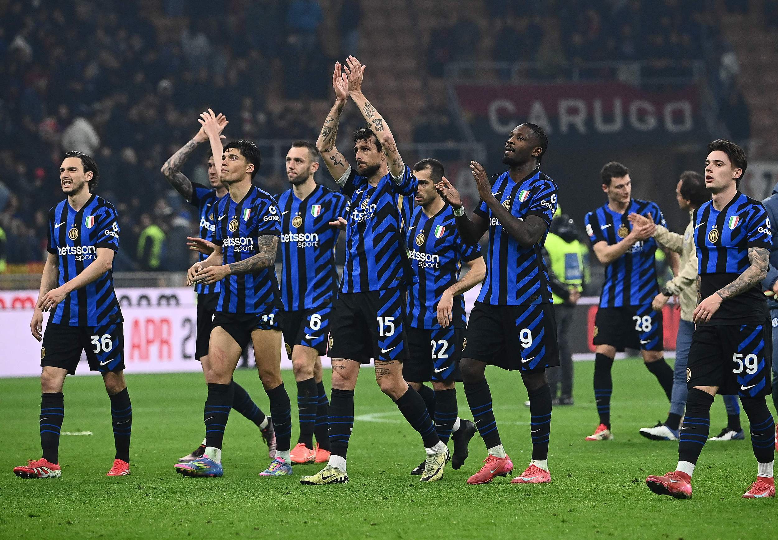 美记：雄鹿交易字母哥的前提是他本人提要离开，但目前并未发生（美记：除非字母哥主动申请离队，雄鹿才会交易；目前尚未发生）